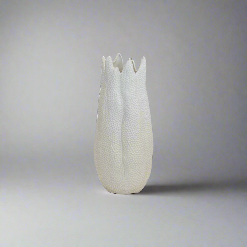 Ceramic Adora Vase Large
Bring a burst of sunshine and whimsy to your gatherings with the vibrant Ceramic Adora Vase Large a unique and stylish serving piece.