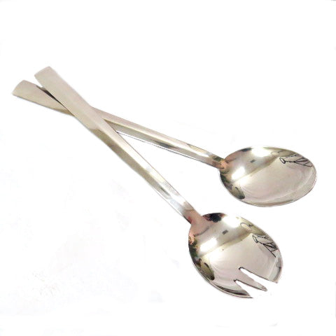 Elevate Your Dining Experience with Traderoutes Salad Servers
Add a touch of sophistication to your kitchen and dining table with these expertly crafted Traderoutes Salad Servers. Made from high-quality, sleek stainless steel, these servers are designed to provide a perfect balance of functionality and style.