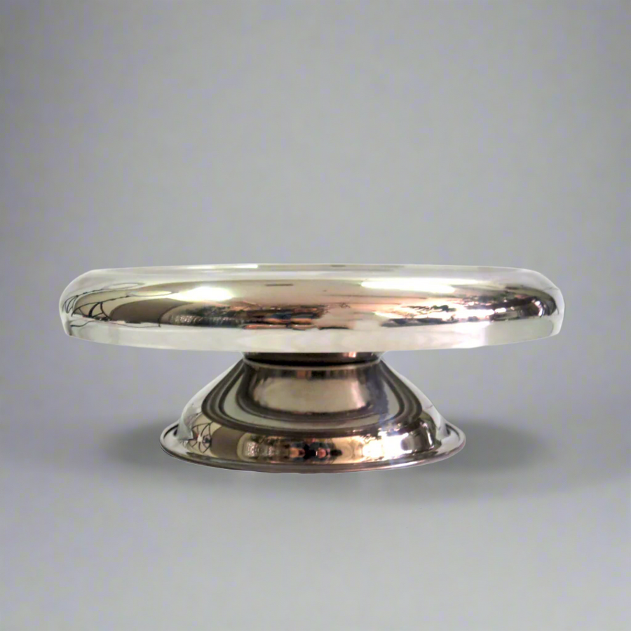 Elevate Your Baking Game with the Dreamcakes Cake Stand
Make a statement with your delicious cakes and add a touch of sophistication to any occasion with the elegant Dreamcakes Cake Stand.
Elegant and Sturdy Design
Crafted from high-quality materials, this stunning cake stand provides a stable base for your cakes, ensuring they remain secure and visually appealing. Its sleek design makes it perfect for showcasing your baking creations at parties, weddings, or any special event.
Key Features