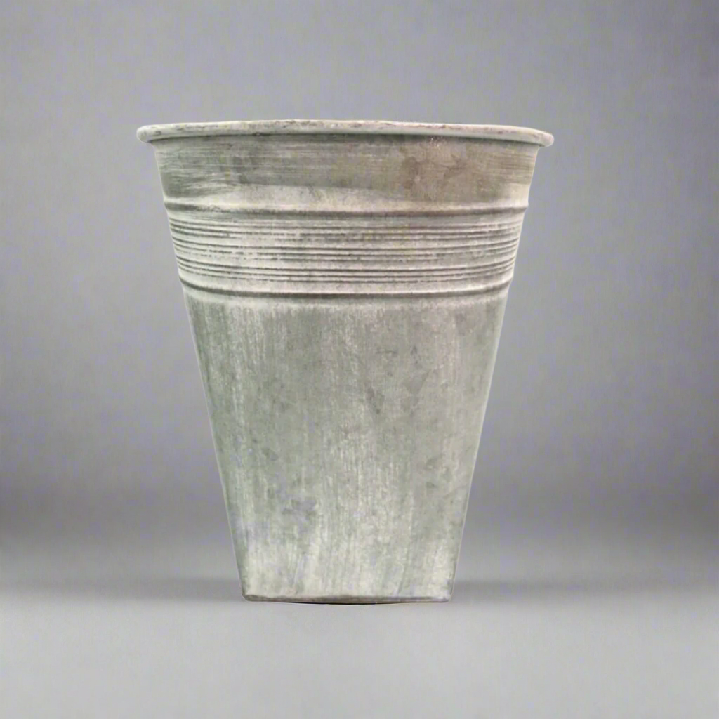 Product Summary: Quagga Pot
Description
Add a touch of history and style to your living space with the vintage-inspired Quagga Pot, perfect for displaying your favorite plants and flowers.