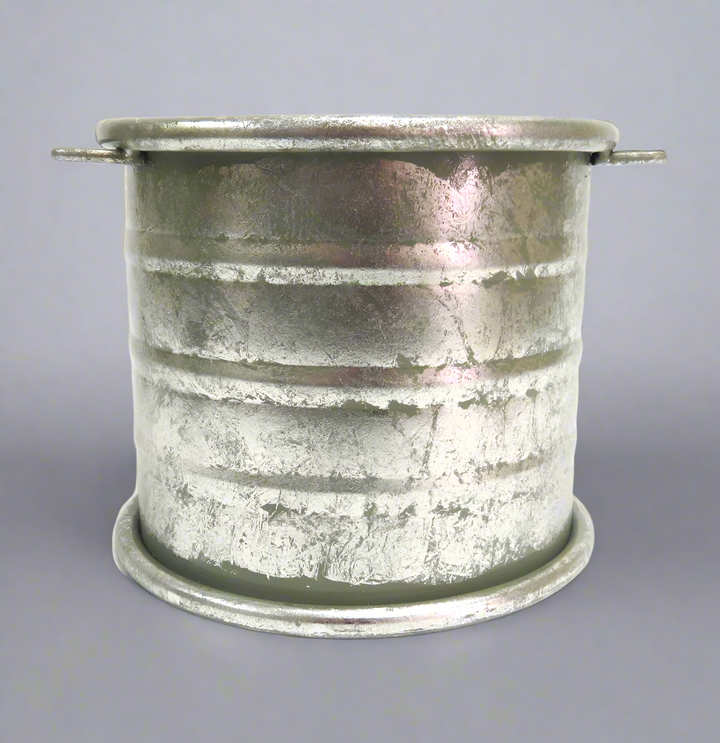 Timeless Elegance with the Elio Pot
Add a touch of sophistication and versatility to any space with the stunning Elio Pot. Featuring an antique design and perfect dimensions, this pot is ideal for both indoor and outdoor use.
Antique Charm
The Elio Pot boasts a timeless, antique-inspired design that adds a touch of elegance to any room. Its versatile dimensions (26.5cmd x 22.5cmh) make it perfect for displaying plants, flowers, or branches, adding a touch of natural beauty to your space.