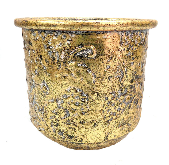 Add a Touch of Vintage Elegance with the Damasco Container
Elevate your living space with the charming Damasco Container, a beautiful antique-inspired addition perfect for both indoor and outdoor decor.
Timeless Design
This stunning container boasts a classic, vintage-inspired design that adds a touch of history and sophistication to any room. Its compact size (16cm x 16cm x 16cm) makes it ideal for displaying small plants, flowers, or herbs.
Perfect for Indoor and Outdoor Use