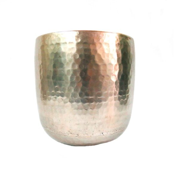 Overberg Pot 26.5x30x10.5
Elevate your indoor or outdoor space with the sturdy and spacious Overberg Pot!
Key Features:
Generous Size: 26.5cm (diameter) x 30cm (height) x 10.5cm (base diameter)
Durable: Built to last with high-quality materials
Spacious: Allows for healthy plant growth and easy maintenance
Get it from Unique Boys!