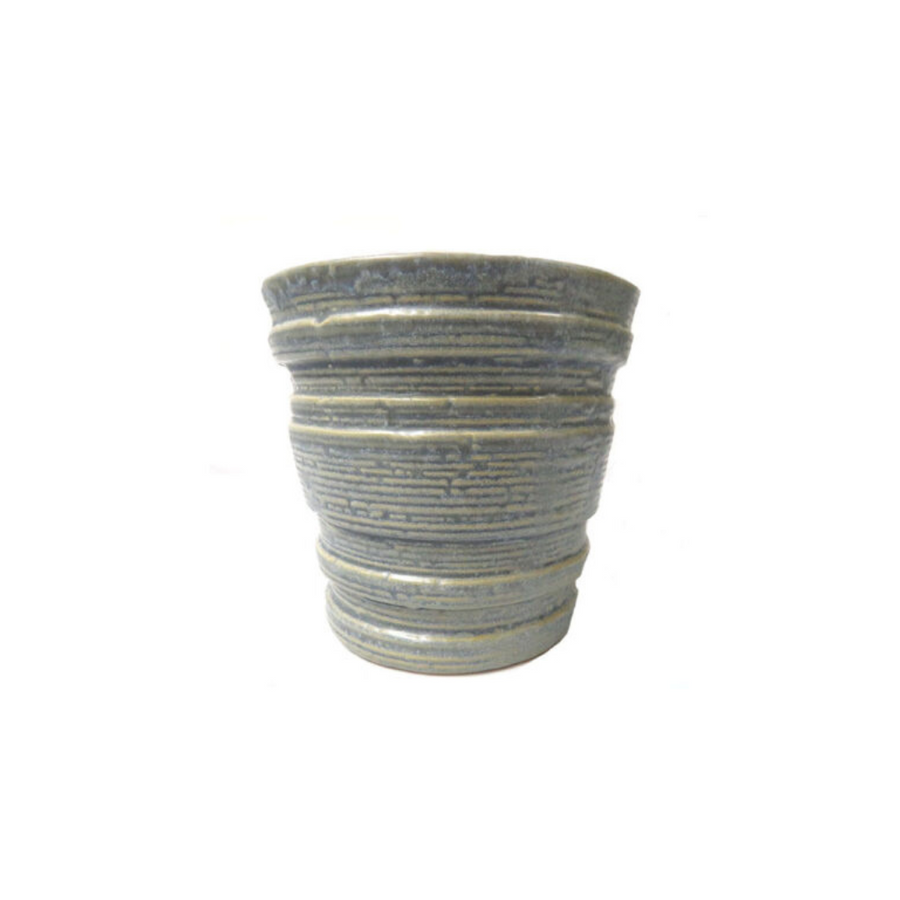 Saturna Pot Crafted with a gorgeous texture and pale blue wash, the Saturna Pot measures 16.5cm x 15cm. This pot is perfect for adding an elegant touch to any space and can easily complement a variety of decor styles. Made with high-quality materials, it is both durable and stylish. UNIQUE Boys