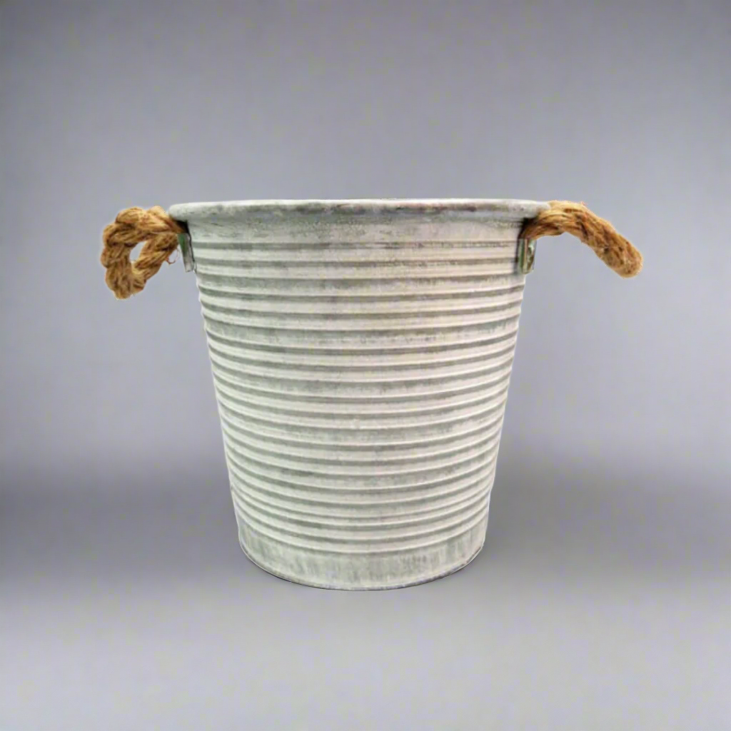 Introducing the Somerset Bucket
Vintage Charm for Your Home Decor
Add a touch of history and elegance to your space with the Somerset Bucket, a versatile antique-style pot perfect for indoor and outdoor use. With its spacious 21.5cm x 16cm x 20cm size, create stunning arrangements with your favorite flowers and foliage.