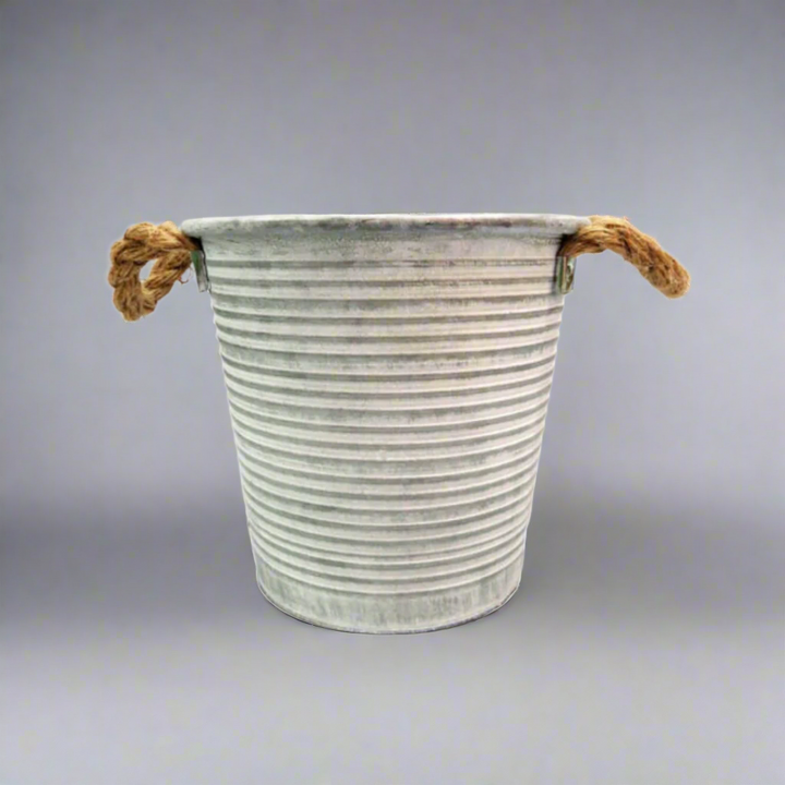 Introducing the Somerset Bucket
Vintage Charm for Your Home Decor
Add a touch of history and elegance to your space with the Somerset Bucket, a versatile antique-style pot perfect for indoor and outdoor use. With its spacious 21.5cm x 16cm x 20cm size, create stunning arrangements with your favorite flowers and foliage.