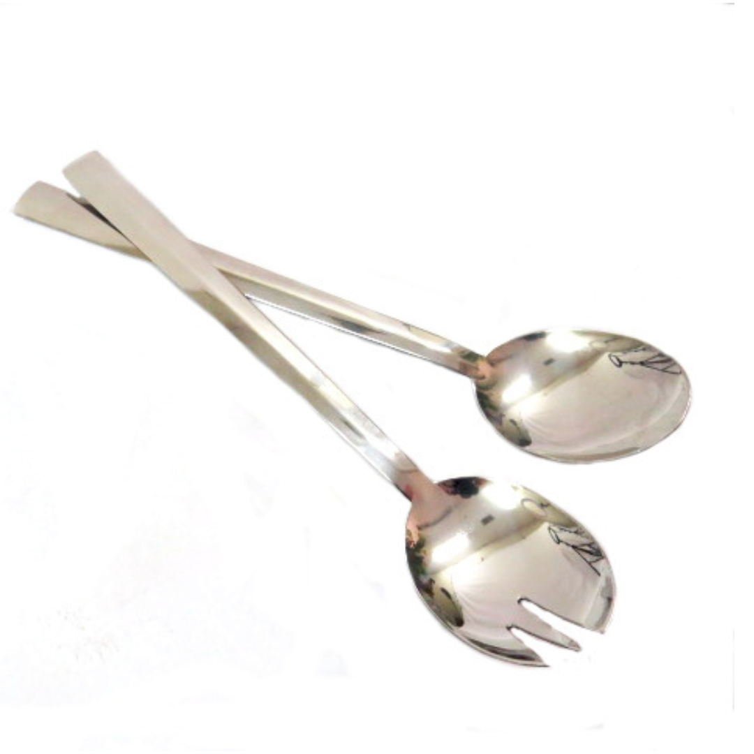 Elevate Your Dining Experience with Traderoutes Salad Servers
Add a touch of sophistication to your kitchen and dining table with these expertly crafted Traderoutes Salad Servers. Made from high-quality, sleek stainless steel, these servers are designed to provide a perfect balance of functionality and style.
