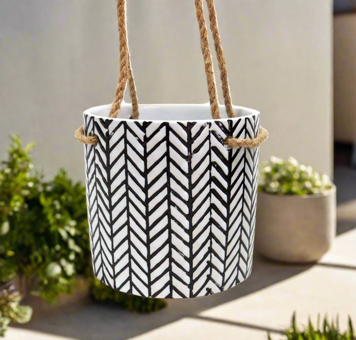Product: Airlight Pot
Key Features:
Size: 20cm Diameter x 19cm Height
Color: Black and White
Unique, eye-catching design
Benefits:
Elegant addition to any interior space
Contemporary versatility
Timeless style
Shopping Details:
Store: Unique Boys
Delivery: 5-7 working days
Ideal For:
Home decor
Modern interior design
Adding a touch of elegance to any room.