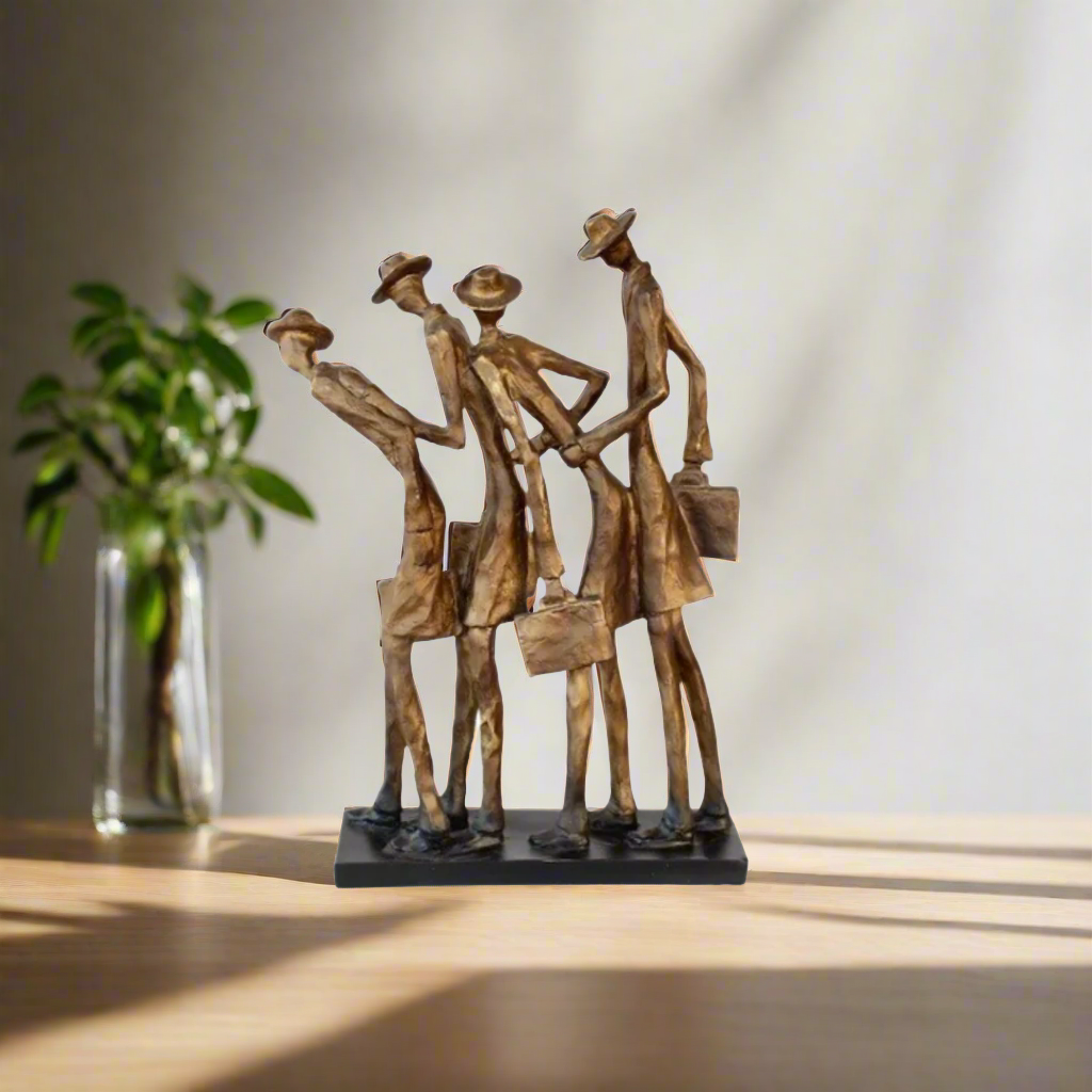 4 Standing Friends 43x30x8cm
Bring warmth and personality to your space with the 4 Standing Friends, a charming set of figurines expertly crafted to add character and whimsy to any room. Measuring 43x30x8cm, these delightful friends are designed to bring joy and companionship to your home or office. www.uniqueboys.co.za