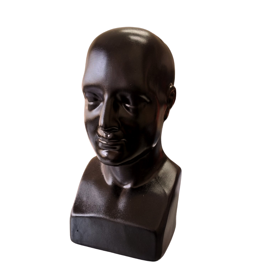 Black Crania 25cmH
Elevate your home decor with the stunning Ceramic Human Head Decor, expertly crafted by Unique Boys. .
Design Features:
Size: 25cmh x 11.5cmw x 9cm depth
Intricate facial features and textures for a lifelike quality
Perfect for decoration, art appreciation. www.uniqueboys.co.za