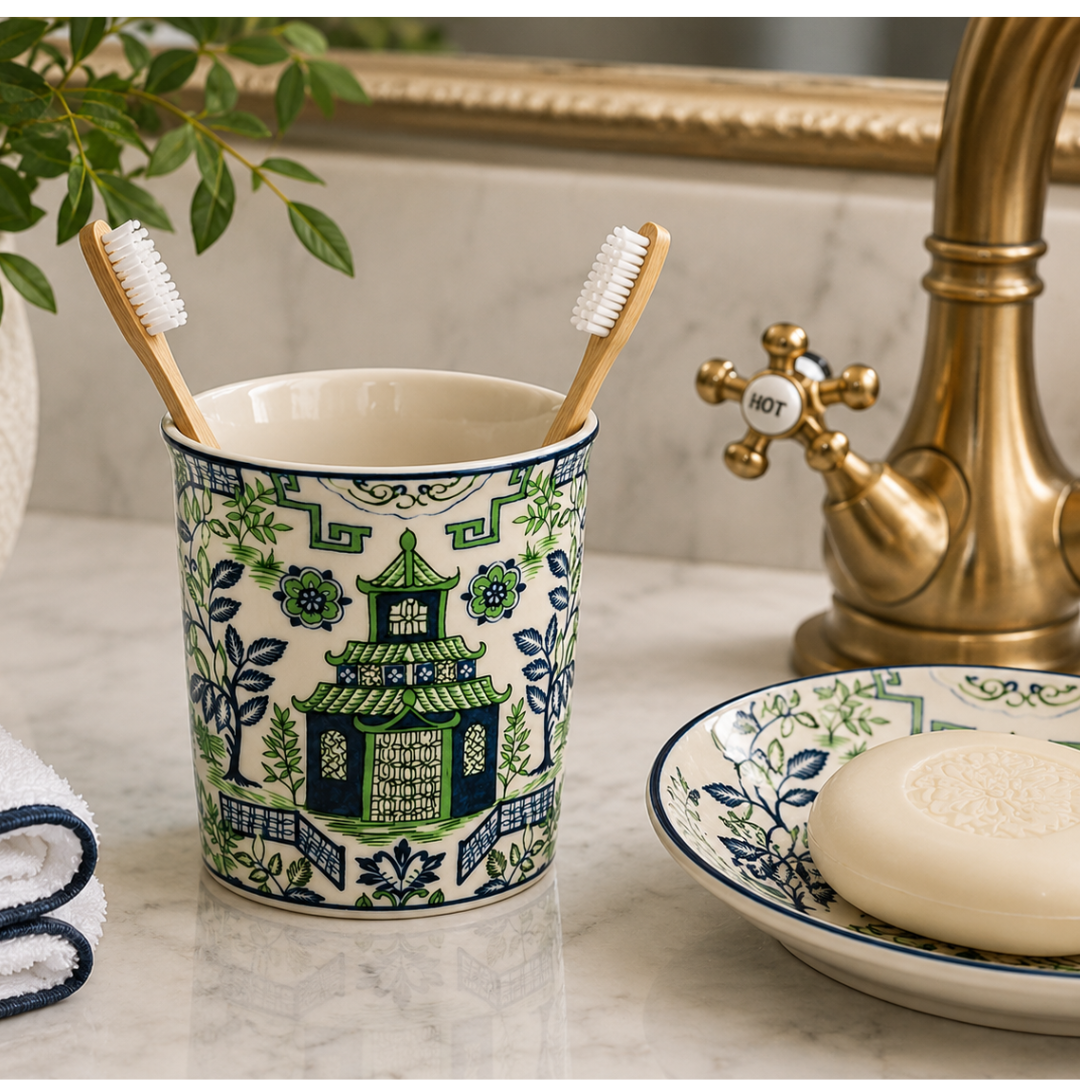 Add Chinoiserie charm with this Blue & Green Pagoda Beaker, perfect for toothbrushes and bathroom essentials.