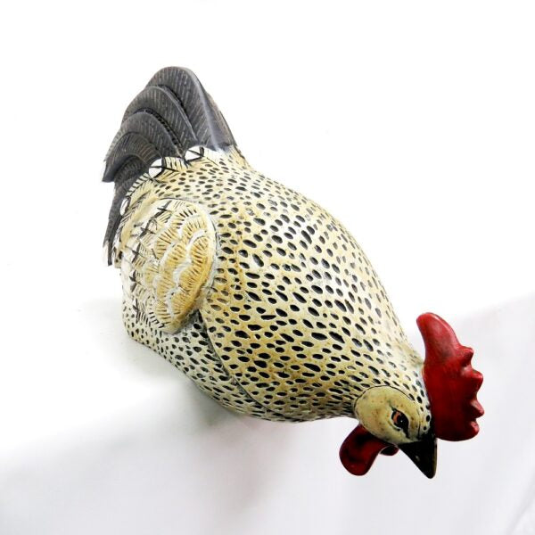 Buffy Rooster - Unique boys
Elevate your space with our stunning Buffy Rooster! This exquisite decorative piece captures the essence of rural charm, bringing warmth and character to any room.
Bring the Beauty of Nature Indoors unique boys