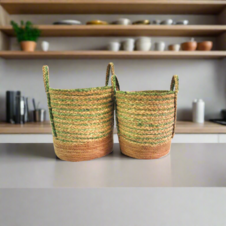 Bungalow Tropics Baskets (Set of 2)
Bring the tropical oasis into your home with our stunning Bungalow Tropics Baskets!
Natural Elegance
Crafted from natural materials, these woven baskets boast:
Green and natural stripes
Sturdy base for durability
Timeless tropical charm unique boys 