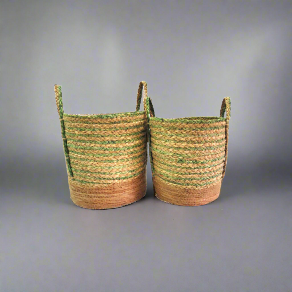 Bungalow Tropics Baskets (Set of 2)
Bring the tropical oasis into your home with our stunning Bungalow Tropics Baskets!
Natural Elegance
Crafted from natural materials, these woven baskets boast:
Green and natural stripes
Sturdy base for durability
Timeless tropical charm unique boys 