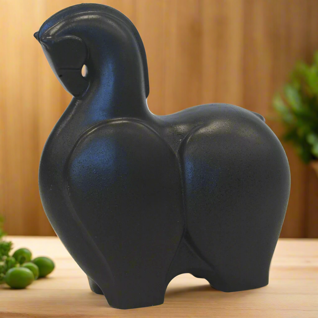 conversation-starting piece
Durable and long-lasting construction
Elegant addition to home or office decor
Rich historical significance and cultural appeal
Decorating Ideas:
Display on shelves, mantels, or coffee tables
Pair with complementary decor for a cohesive look
Add ambiance to living rooms, offices, or study areas
Perfect gift for history buffs and art collectors unique boys 