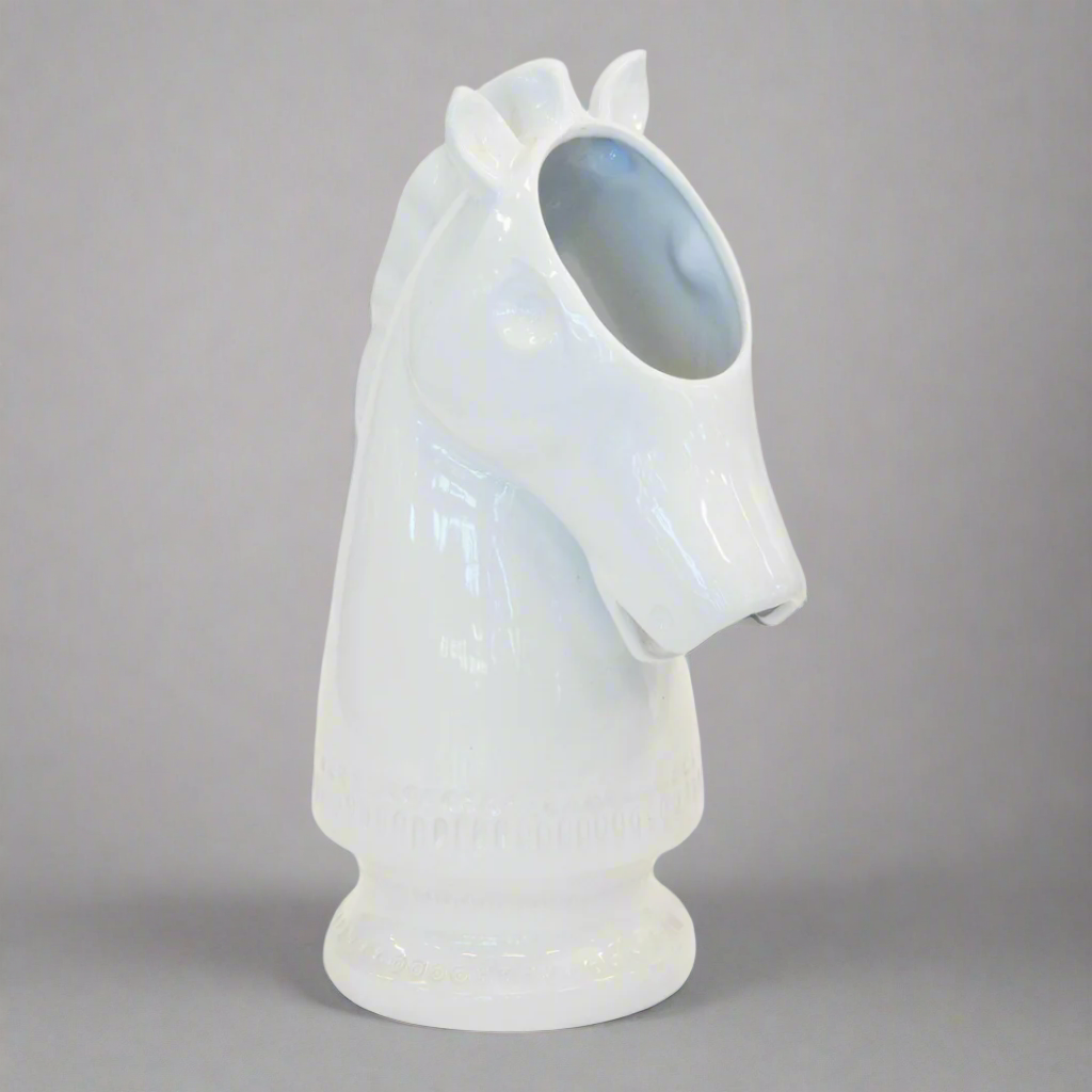 Ceramic White Horse Bust
Elevate your home decor with the majestic Ceramic White Horse Bust, expertly crafted to add a touch of elegance and sophistication to any room.
Design Features:
Size: 46cm (Height) x 30cm x 20cm
Crafted from high-quality ceramic for durability and longevity
Timeless design complements classic and modern interior styles
Perfect statement piece for shelves, consoles, or mantels
Interior Style:
Complements equestrian, farmhouse, and coastal interior styles
Adds a touch of luxury and re