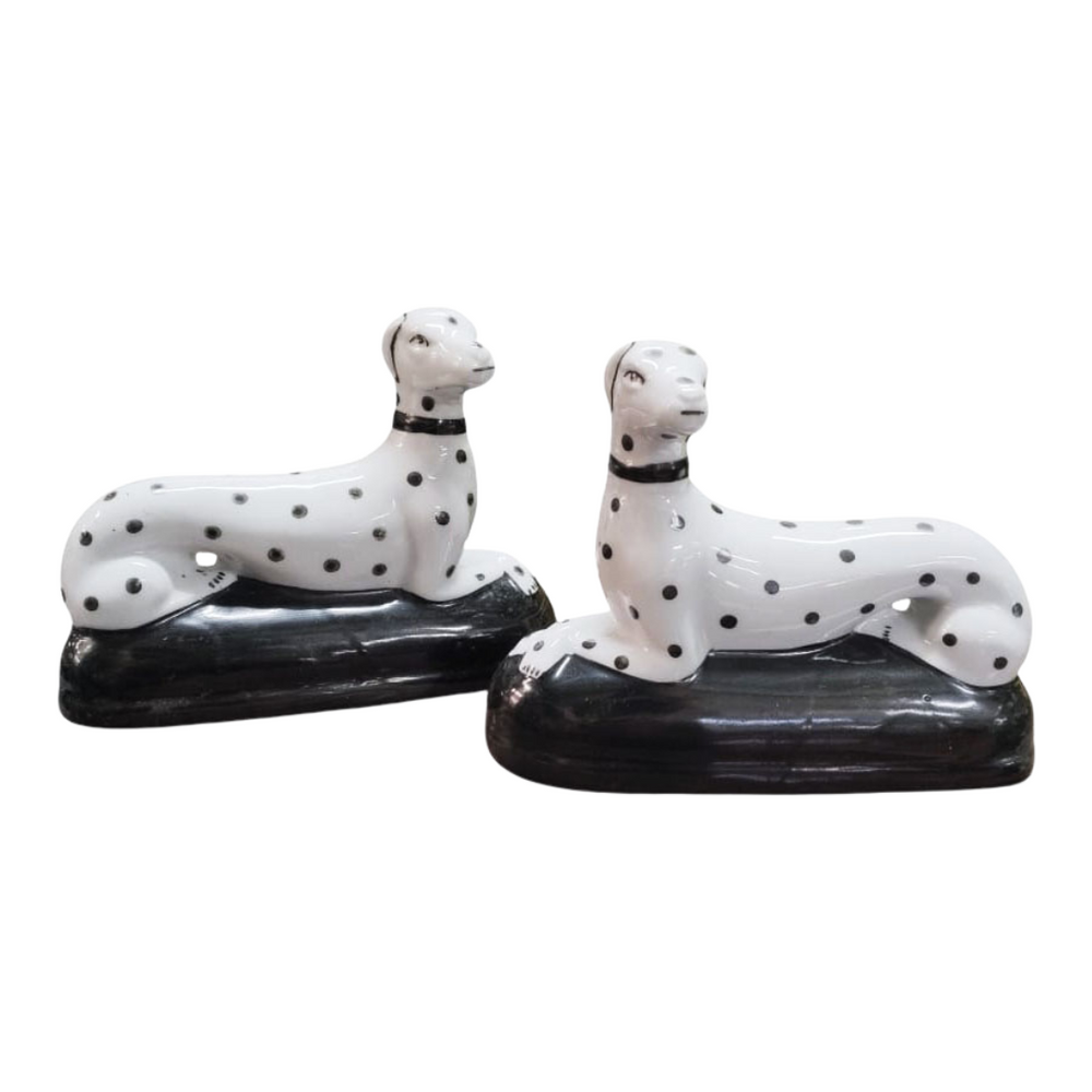 Dalmatians Decor Piece Set
Bring home the charm of Dalmatians with our beautifully crafted decor piece set, featuring two adorable Dalmatian figurines. Each piece measures 15x11cm, making them the perfect addition to any room.Unique Boys.