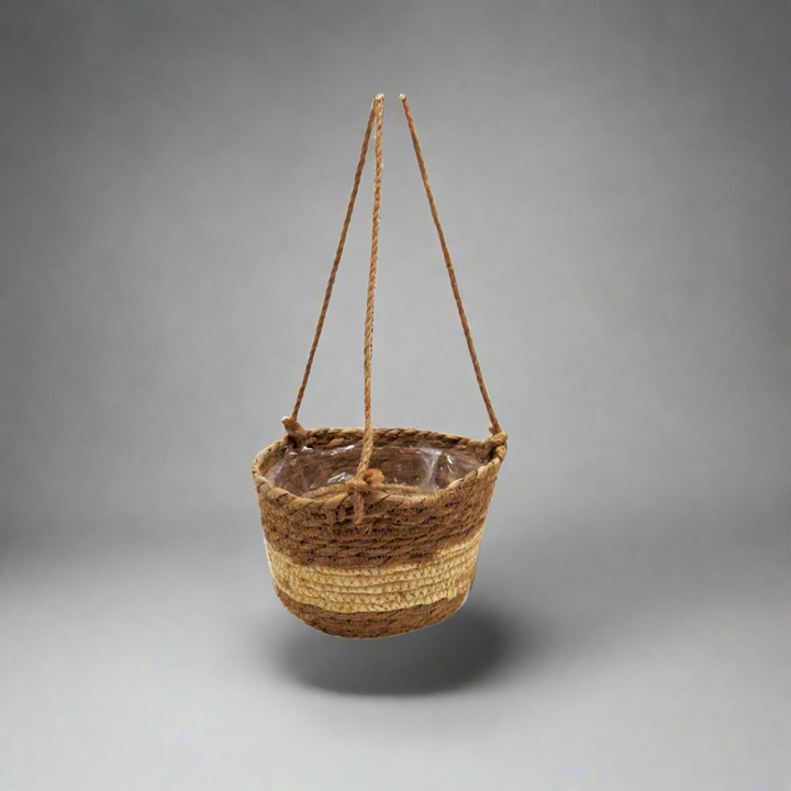 Essence basket