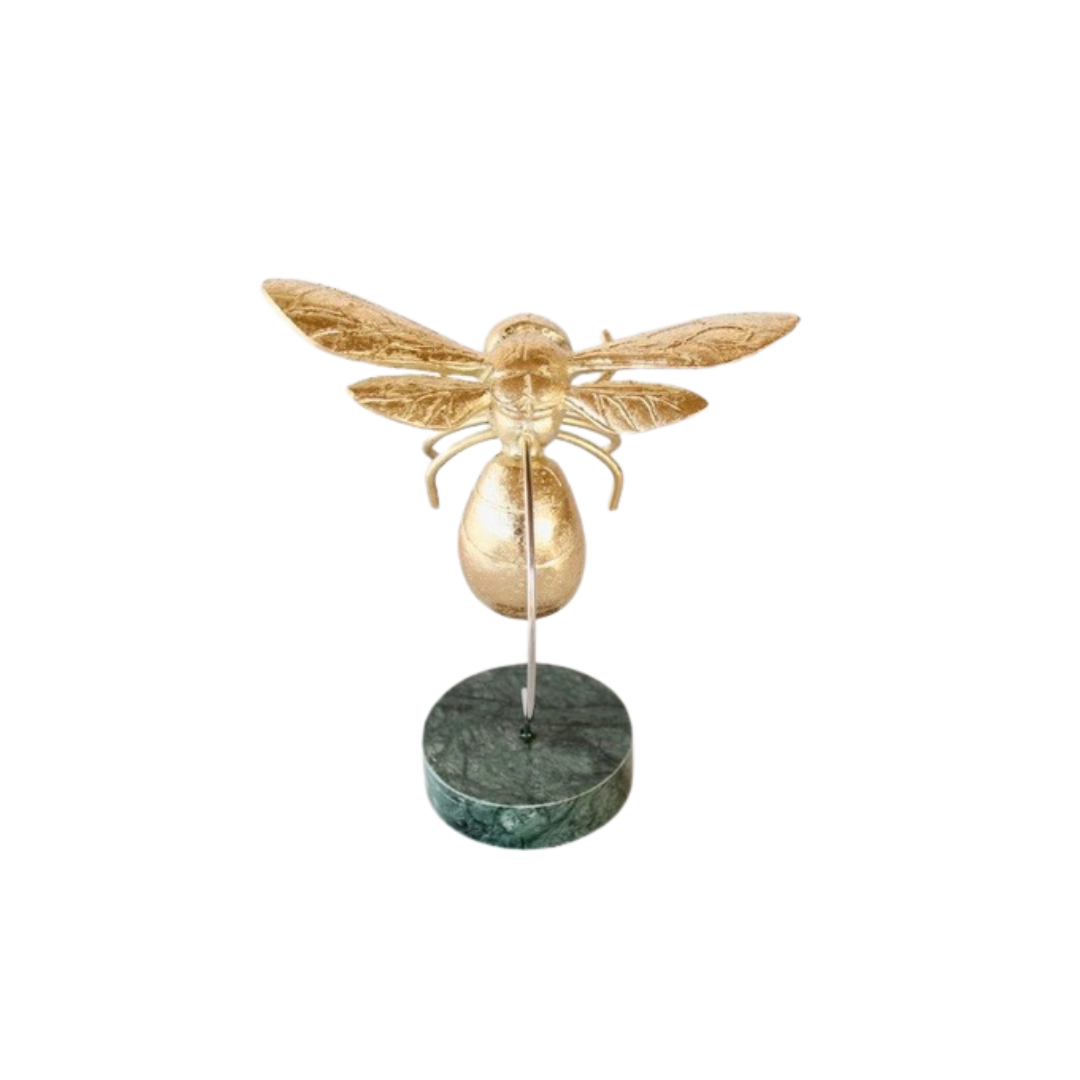 Small Gold Bumblebee on Marble Base 16x13x8cm
Elevate your decor with the Small Gold Bumblebee on Marble Base, a stunning decorative piece that combines elegance and whimsy. This beautifully crafted sculpture features an intricately detailed gold bumblebee perched on a luxurious marble base, adding a touch of sophistication and charm to any room. www.niqueboys.co.za