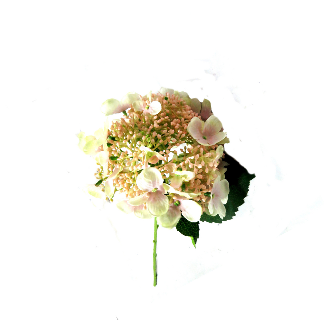 Hydrangea Bridal Beauty by Unique Boys
Experience the elegance of our Hydrangea Bridal Beauty artificial flowers, expertly crafted for bridal work and beyond.
Breathtaking Details