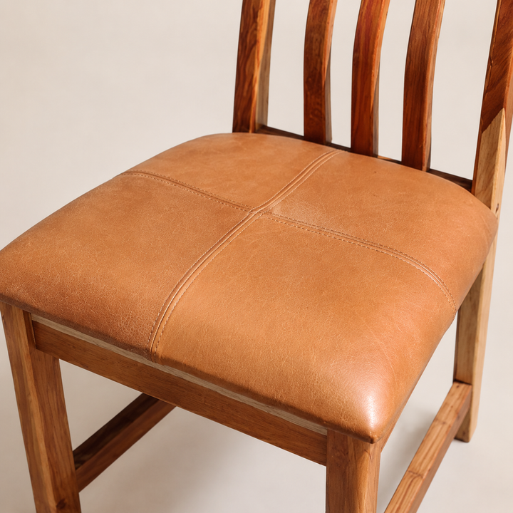 York Kiaat Classic Chair in Whiskey Leather