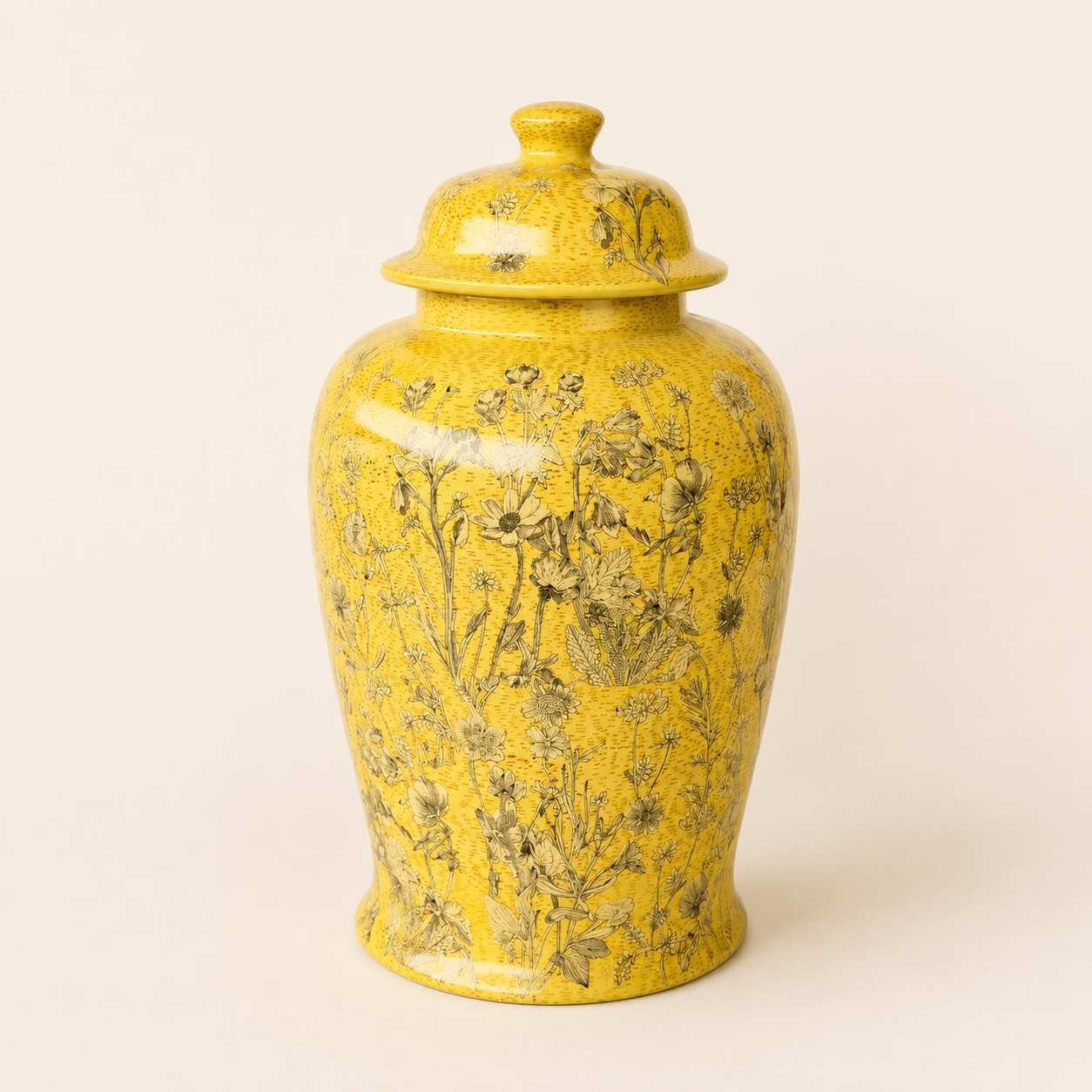 Brighten your home with this Large Yellow Daisy Ginger Jar, featuring elegant floral botanical detailing.