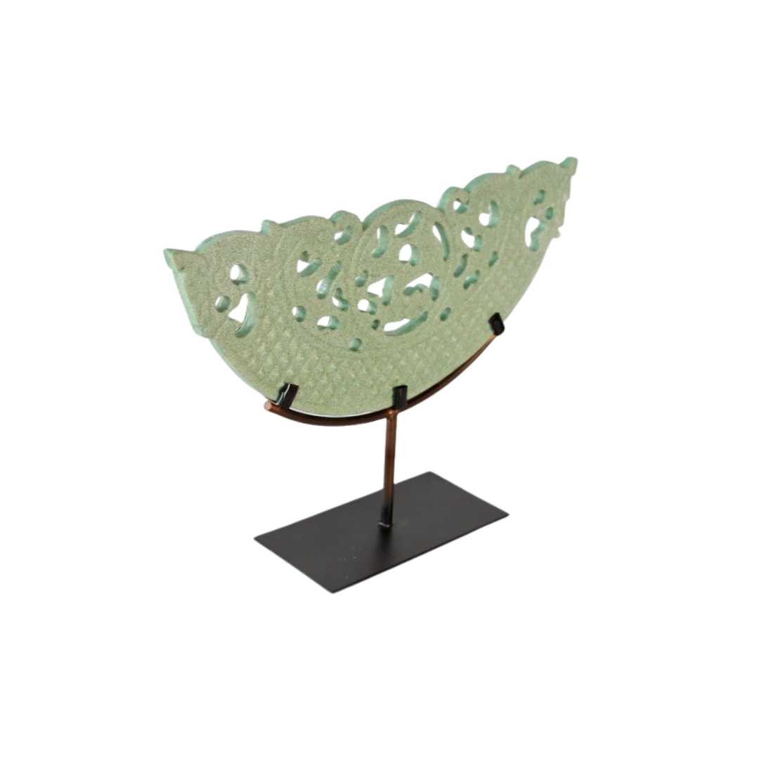 Medium Green Cut Out Sandstone on Metal Stand 29x40x10cm
Bring a touch of natural serenity to your space with the Medium Green Cut Out Sandstone on Metal Stand, a stunning piece measuring 29x40x10cm. The sandstone's natural beauty is perfectly complemented by the sturdy metal stand, creating a peaceful and stylish atmosphere in any room.