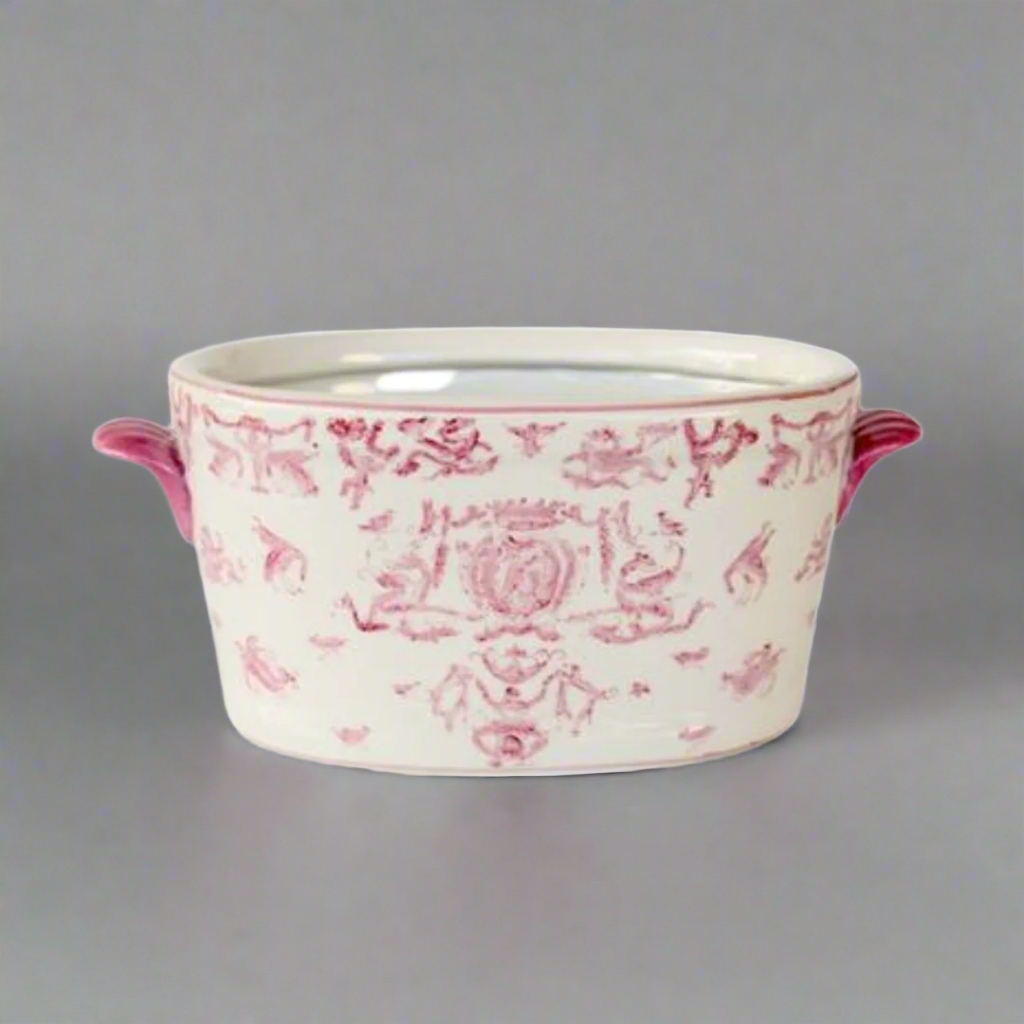 Medium Pink Foot Bath Planter
Elevate your space with our exquisite Medium Pink Foot Bath Planter, a versatile and stylish ceramic piece that combines functionality with elegance. Measuring 15x33x20cm, this planter is perfect for a rejuvenating foot soak or as a decorative display, adding a touch of sophistication to any room. Unique Boys.