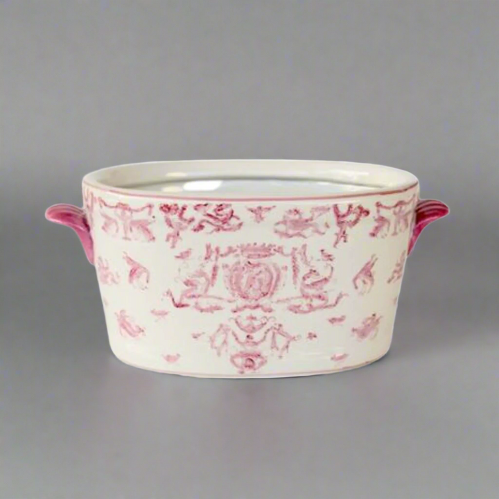 Medium Pink Foot Bath Planter
Elevate your space with our exquisite Medium Pink Foot Bath Planter, a versatile and stylish ceramic piece that combines functionality with elegance. Measuring 15x33x20cm, this planter is perfect for a rejuvenating foot soak or as a decorative display, adding a touch of sophistication to any room. Unique Boys.
