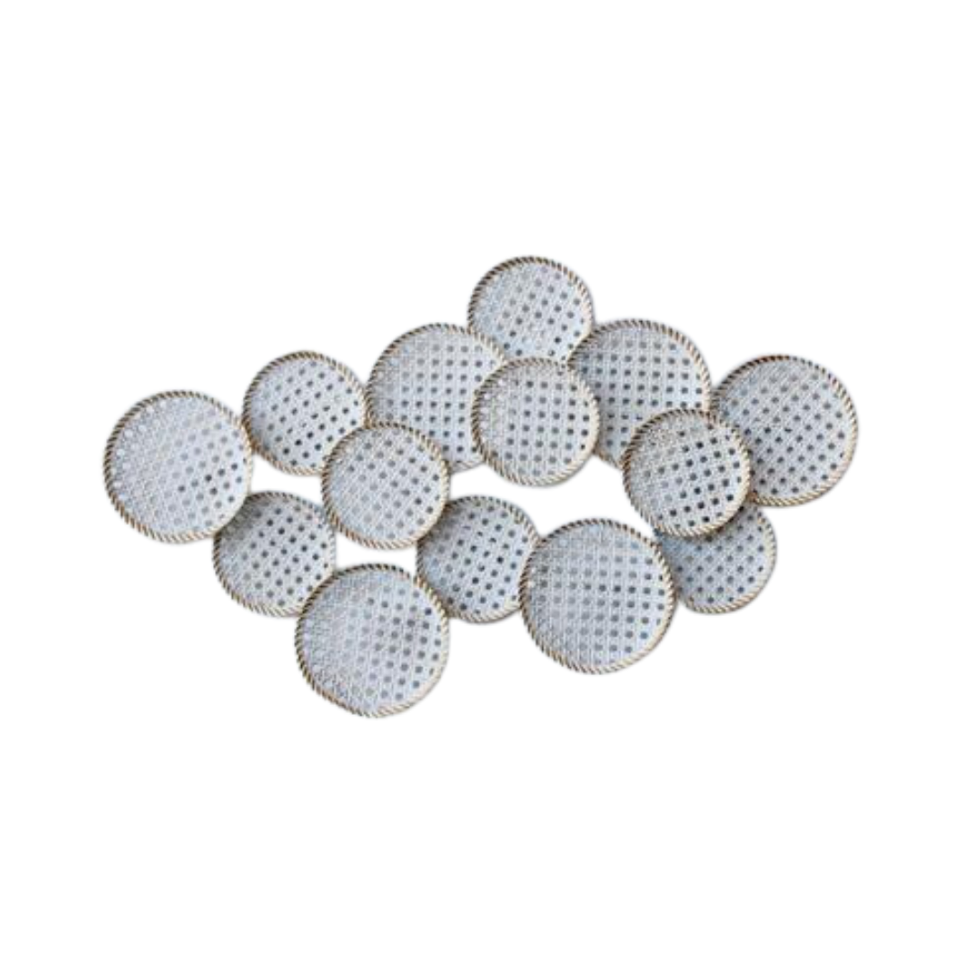 Metal Rattan White & Gold Wall Decor 53x87cm
Elevate your home decor with the Metal Rattan White & Gold Wall Decor, a stunning piece that combines elegance and texture. Measuring 53x87cm, this wall decor features a beautiful white and gold rattan design that adds a unique touch to any room. Expertly handcrafted with high-quality materials, it ensures durability and longevity. www.uniqueboys.co.za