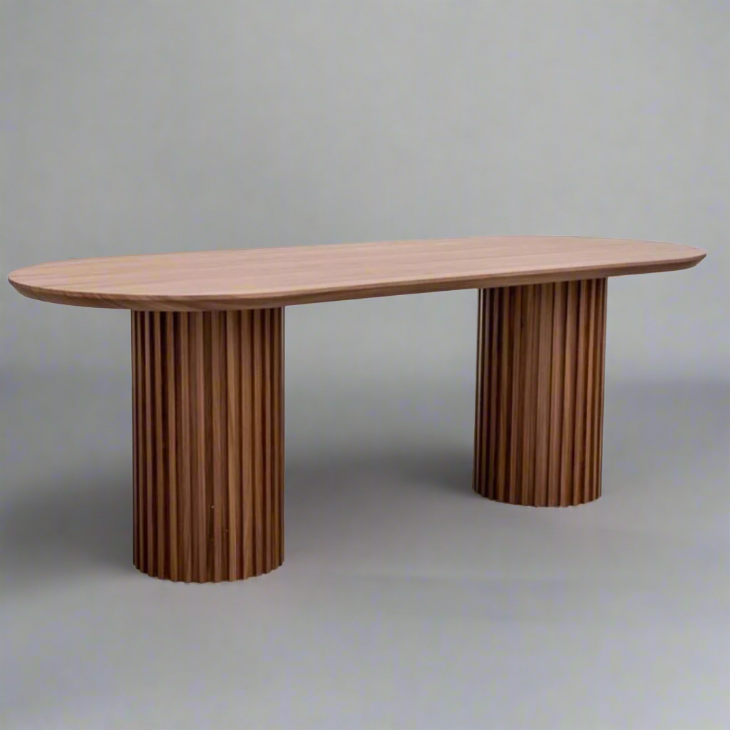 Noir Oval Dining Table
Elegance Redefined
Elevate your dining experience with our stunning Kiaat Noir Oval Dining Table, crafted from high-quality Solid Oak. This table combines elegance, sophistication, and modern style, perfect for creating lasting memories with family and friends.