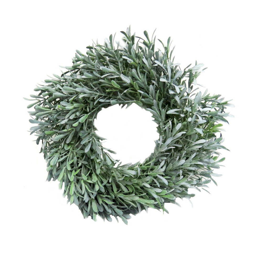 Olympia Garland - Elegant Décor
Elevate your space with the stunning Olympia Garland, perfect for any occasion. Featuring 42cm of lush, green-grey olive leaves, this beautiful garland adds a touch of elegance and sophistication to any room.
