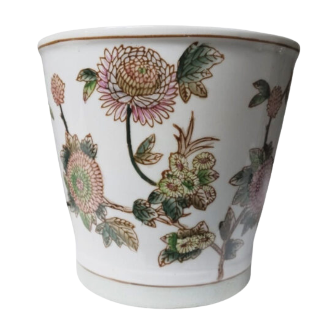 Introducing the Enchanting Pirouette pot 17x16CM
Elevate your home decor with the timeless and exquisite Pirouette Pot17x16cm, expertly crafted from high-quality porcelain. This stunning piece boasts a unique, hand-painted art design that will add a touch of beauty and elegance to any living space. Unique Boys.