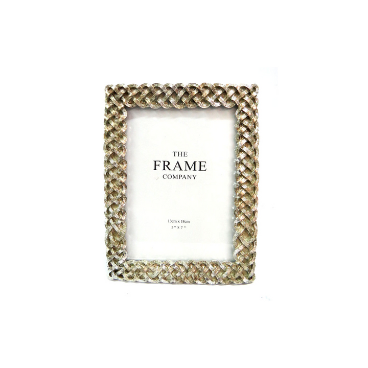 Silvereast Frame
Elevate your cherished memories with our stunning Silvereast Frame. This beautifully crafted frame is designed to showcase your favorite 5"x7" (13cm x 18cm) photos in style.
Key Features:
