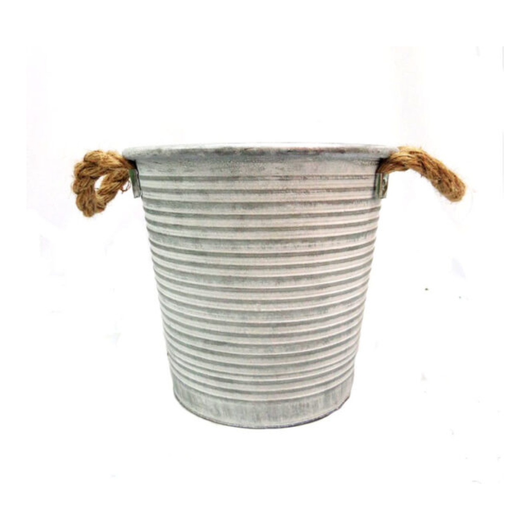 Introducing the Somerset Bucket
Vintage Charm for Your Home Decor
Add a touch of history and elegance to your space with the Somerset Bucket, a versatile antique-style pot perfect for indoor and outdoor use. With its spacious 21.5cm x 16cm x 20cm size, create stunning arrangements with your favorite flowers and foliage.