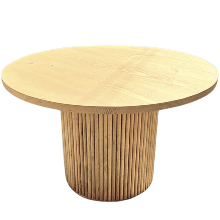Stratford Oak Round Table: Timeless Elegance
Elevate your dining experience with our exquisite Stratford Oak Round Table, crafted from premium Solid Oak. Perfect for creating lasting memories with loved ones, this table seamlessly blends sophistication and modern style.Unique Boys.