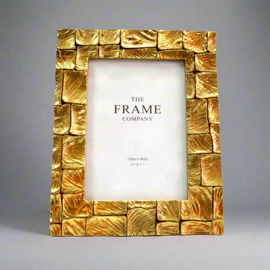 Terrain Frame
Elevate your favorite memories with our stylish Terrain Frame. Crafted from lightweight and durable materials, this modern frame features a sleek 5"x7" design perfect for showcasing your cherished photos or artwork.
