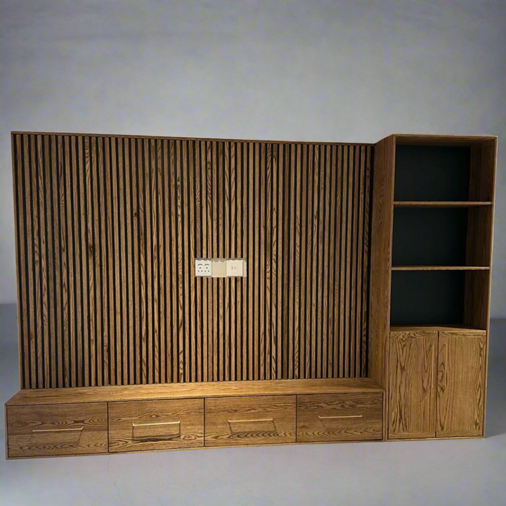 Floating Oak TV Wall/Plasma Unit.
