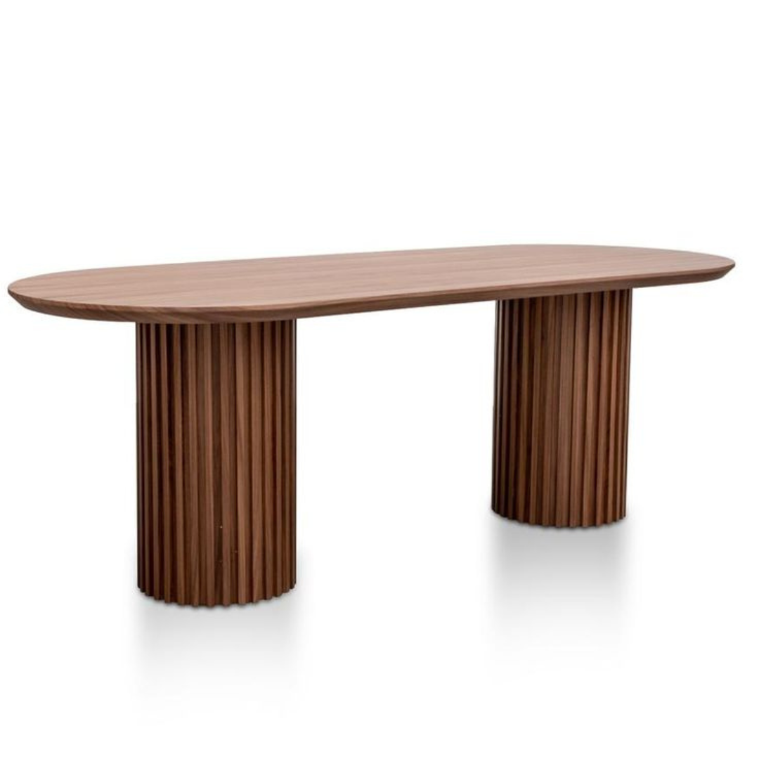 Noir Oval Table Kiaat All Brown