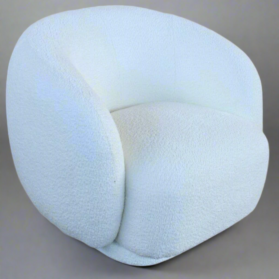 Big Apple Chic Meets Timeless Elegance
Elevate your living space with our show-stopping Wales Light Cream &nbsp;Single Tub Seater Couch 74X90X80cm, expertly crafted for ultimate comfort and style. At Unique Boys, we're passionate about creating one-of-a-kind furniture pieces that reflect your unique taste and personality. Unique Boys.