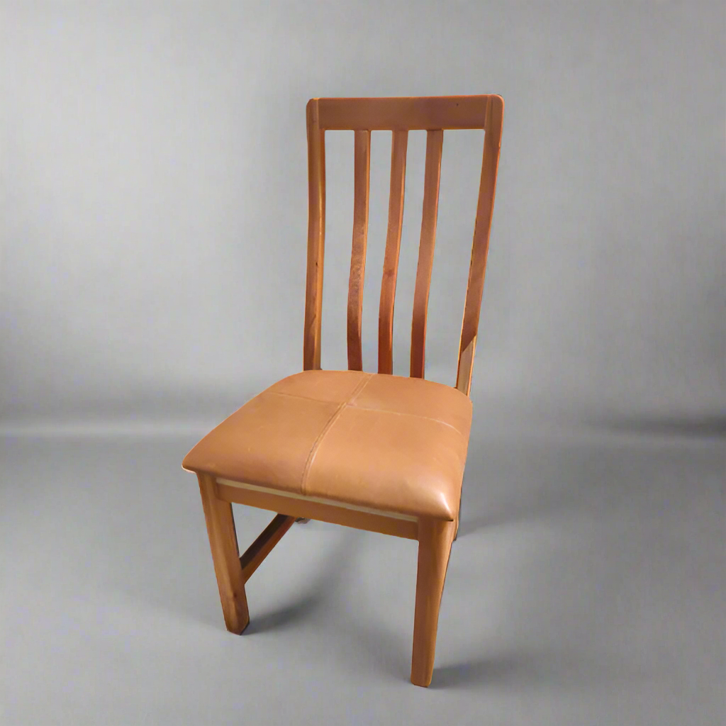 York Kiaat Classic Chair: Luxurious Elegance and Comfort
Indulge in the epitome of luxury and sophistication with the Soloblock Kiaat Classic Chair. This stunning piece combines a durable wooden seat with exquisite leather whiskey buff upholstery, crafted with high-quality Hertex home fabrics.