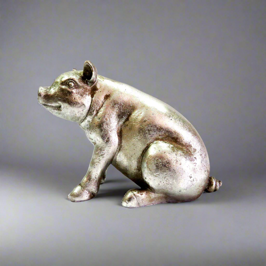 Zuzu The Pig