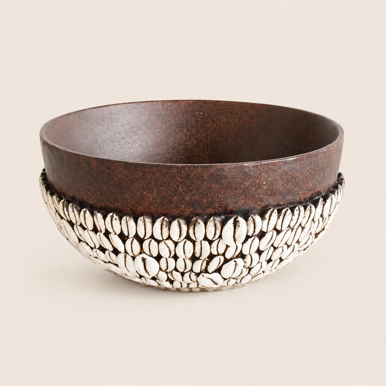 AFRICAN BOWL WITH CORIE SHELLS DESIGN 14X30CM catalogue view