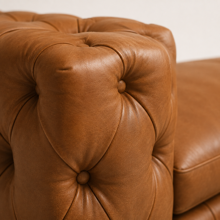 Alaska Fully Buttoned  Couch - craftsmanship detail