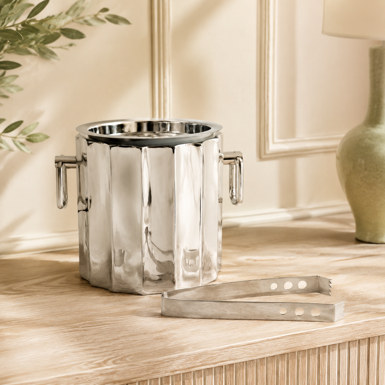 Artica Ice Bucket — lifestyle image