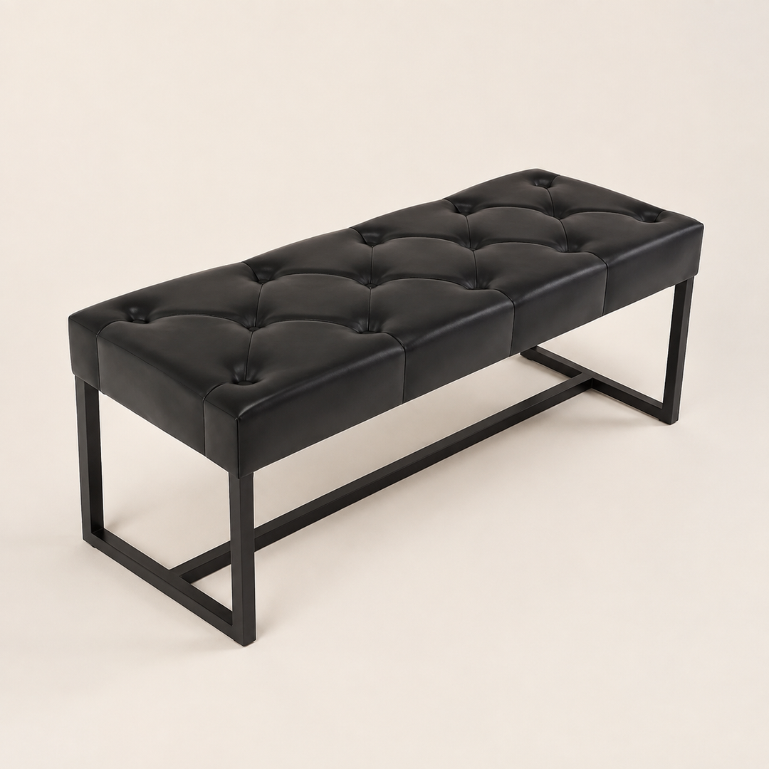 Brooklyn Ottoman deep button mercis leather mania — craftsmanship detail