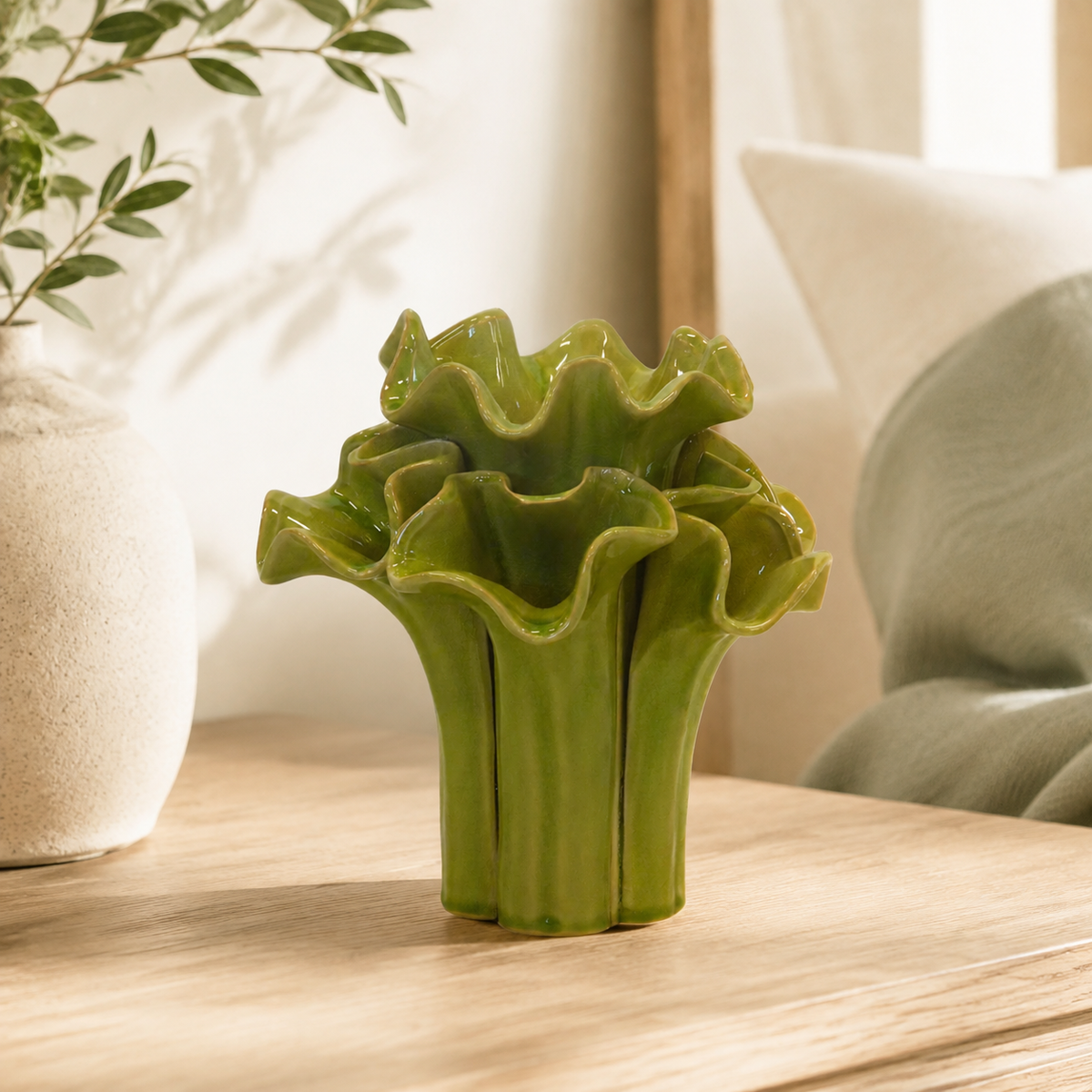 CERAMIC BROCCOLI VOTIVE GREEN lifestyle view