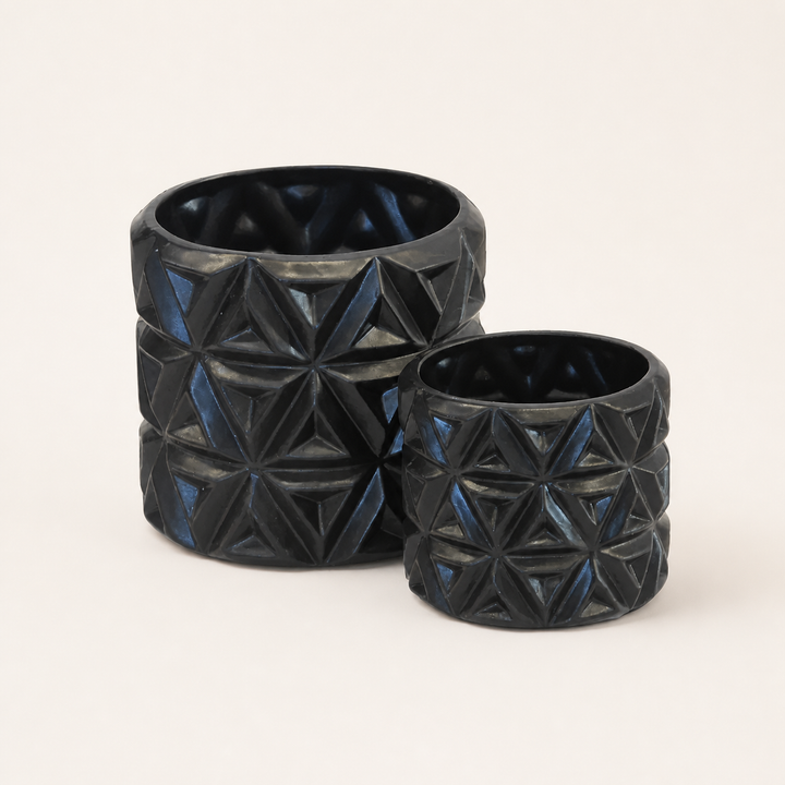 Ceramic carved flower matt black s/2 - catalogue