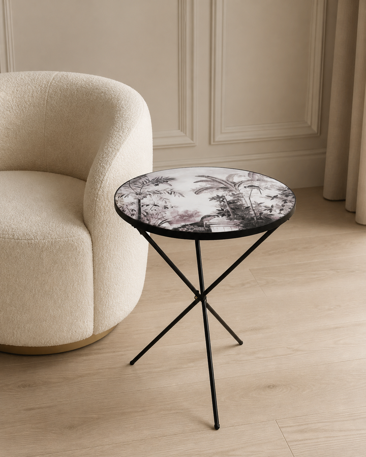 Glass table folding palm - luxury lifestyle
