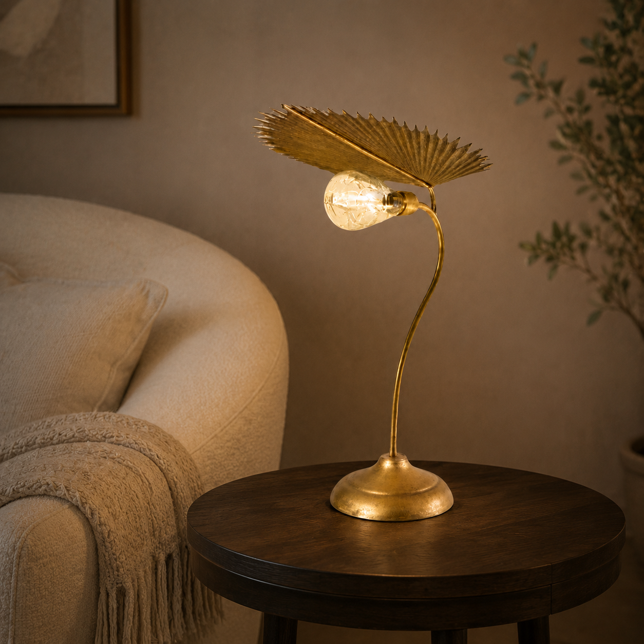 Gold Metal Palm Leaf Led Battery Operated Light 43X32cm – lifestyle view